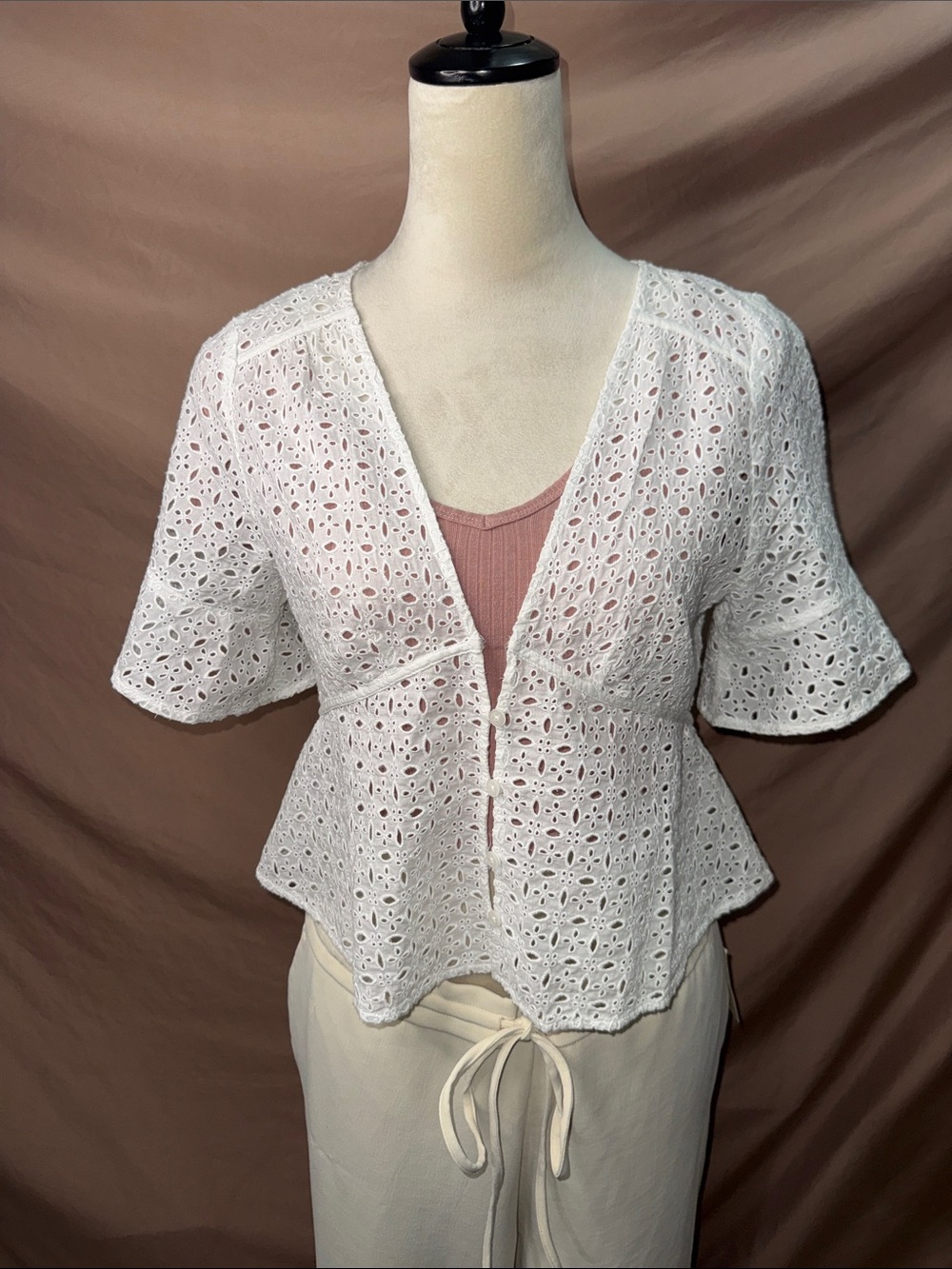 NWT Madewell White Eyelet Crochet Peplum Blouse **ONE CALL OUT**
